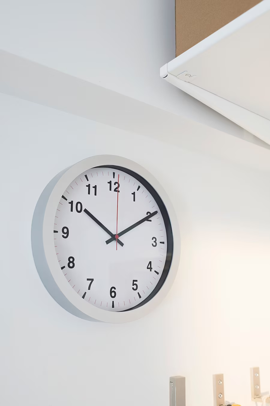 PLUTTIS wall clock, black, 11 - IKEA