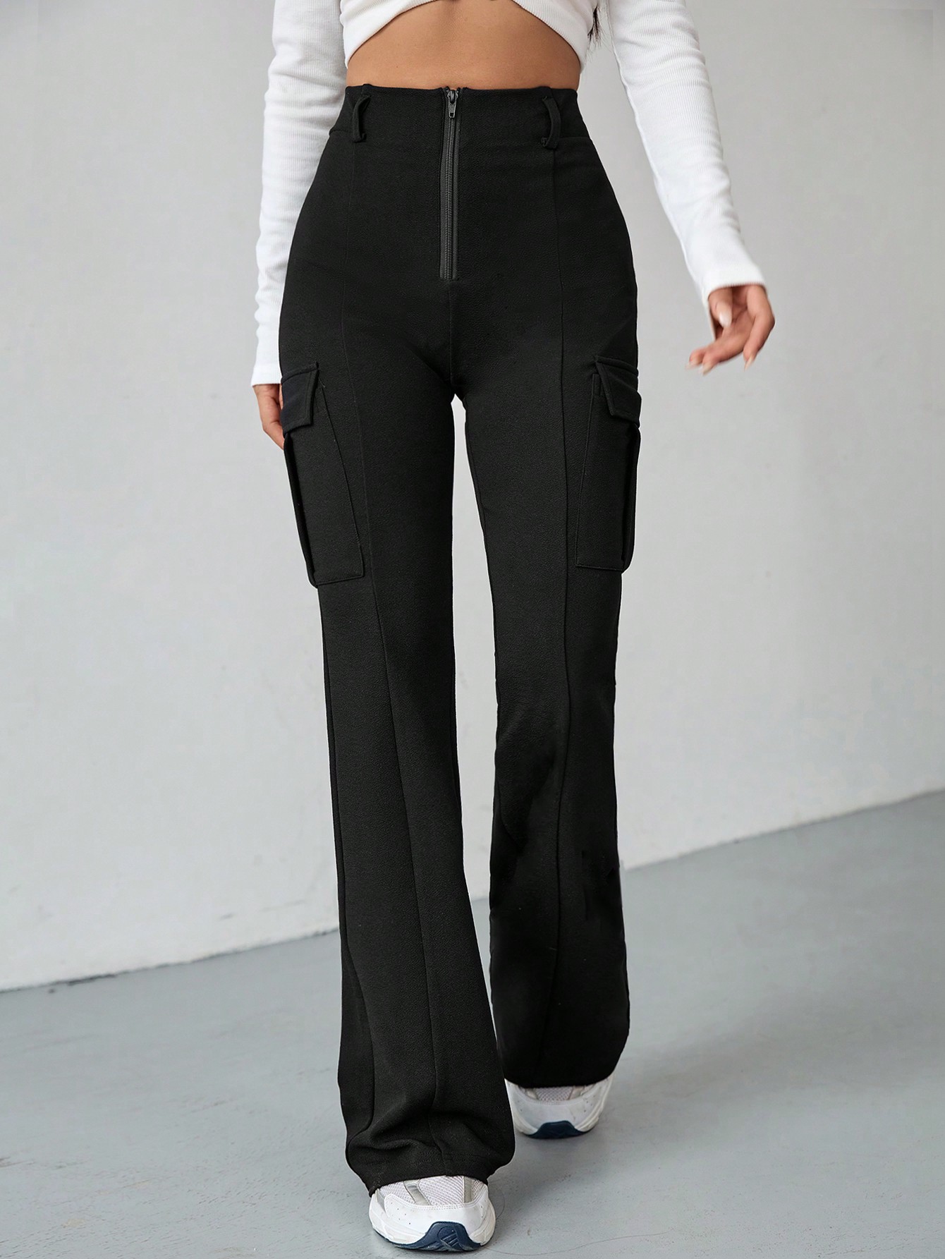 SHEIN EZwear Flap Pocket Side Zip Fly Flare Leg Pants